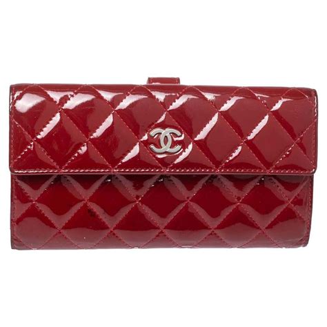 chanel red patent leather wallet